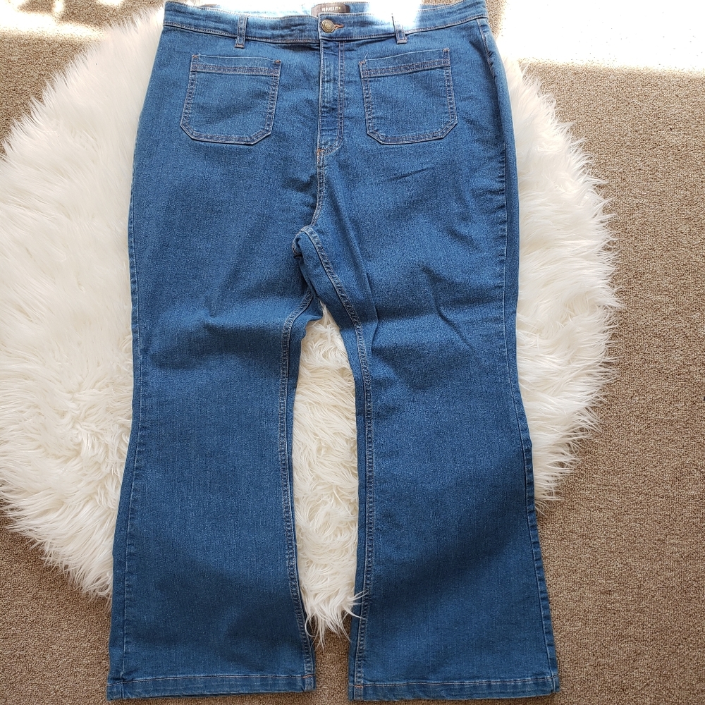 High Waisted Jeans